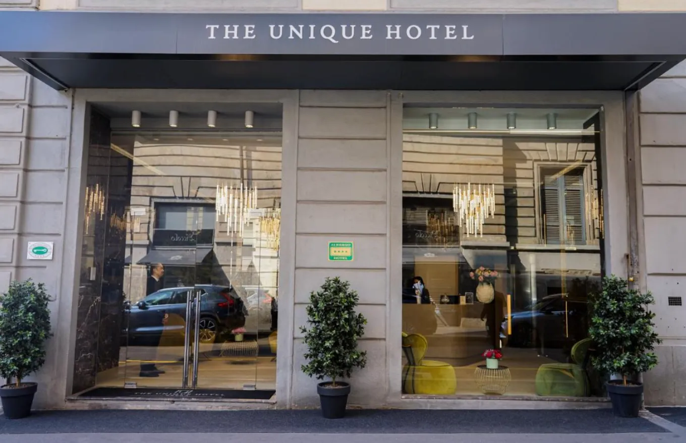 Hotel Unique